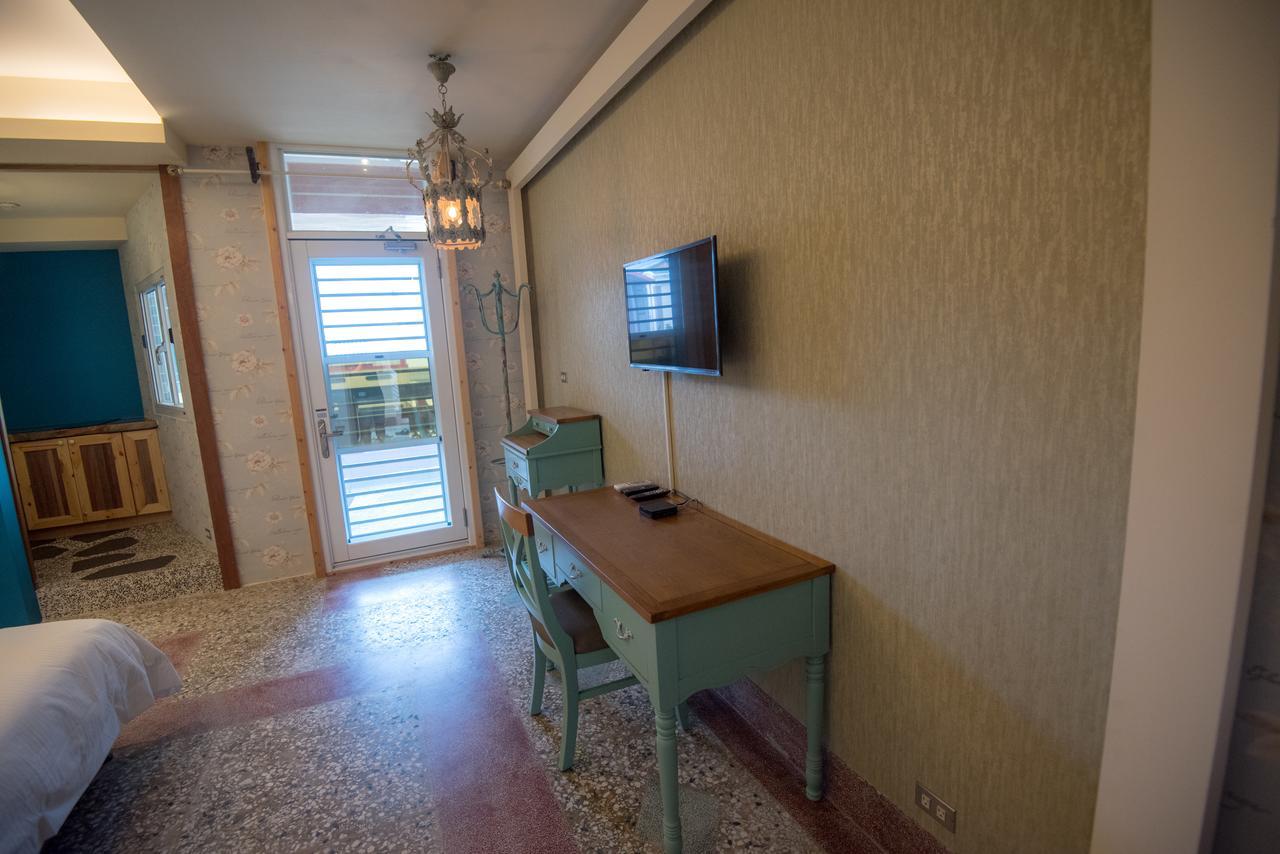 Ripoll'Es Homestay Чишанг Екстериор снимка